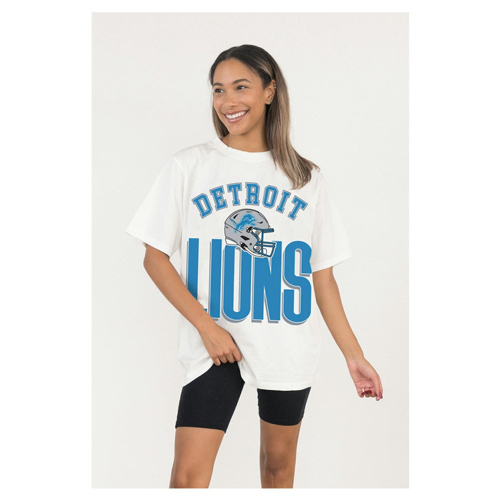 Detroit Lions  Gameday Couture Women's Oversized Classic Fierce Focus T-Shirt