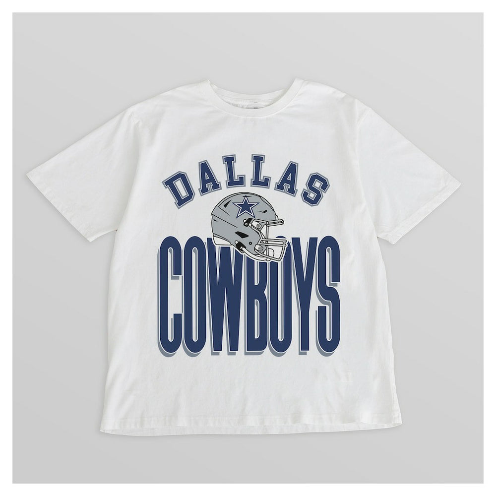 Dallas Cowboys  Gameday Couture Women's Oversized Classic Fierce Focus T-Shirt