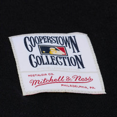 San Francisco Giants Mitchell & Ness Women's Cooperstown Collection Phantom Cropped T-Shirt | MLB Near me