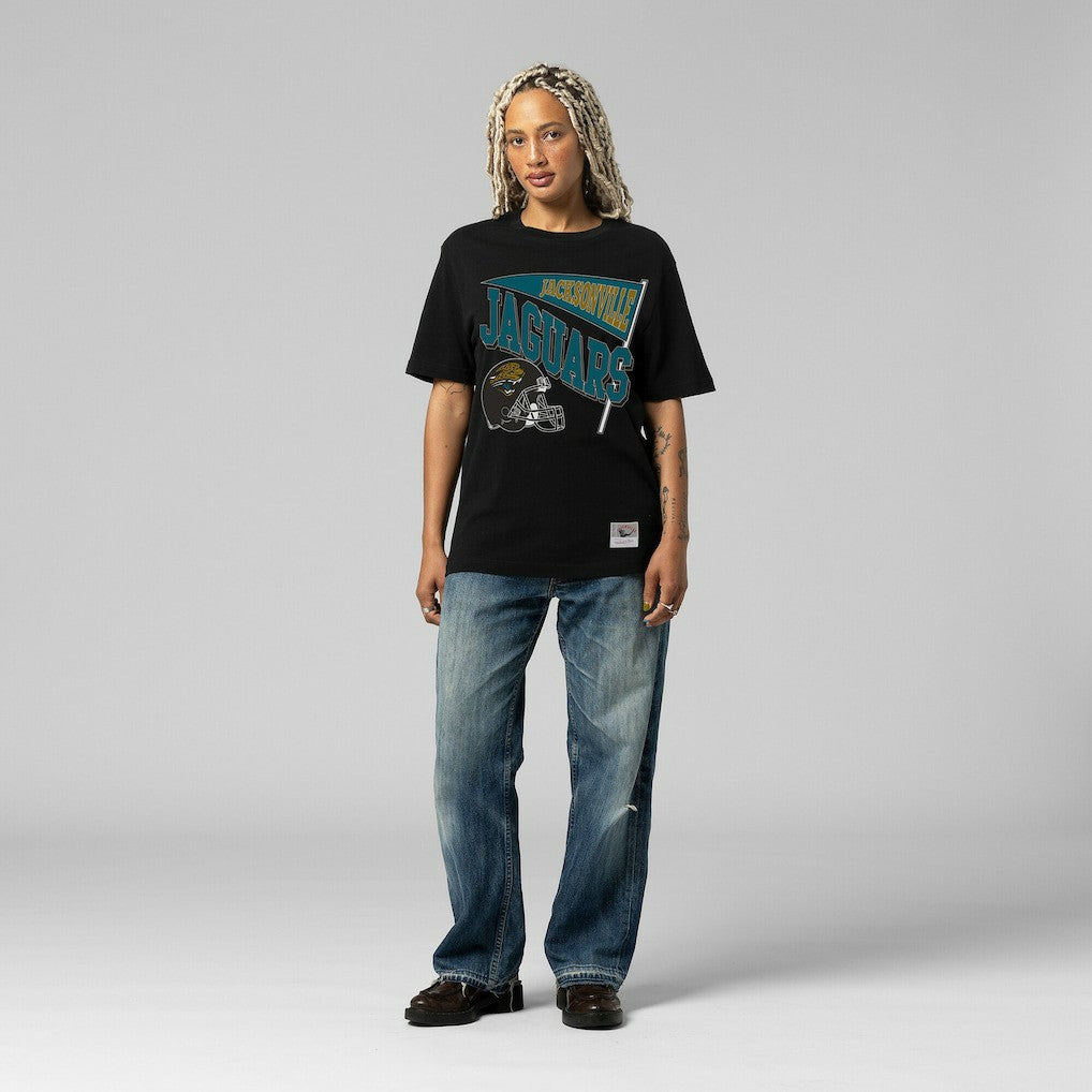 Jacksonville Jaguars Mitchell & Ness Women's Team Dynamic Boyfriend T-Shirt