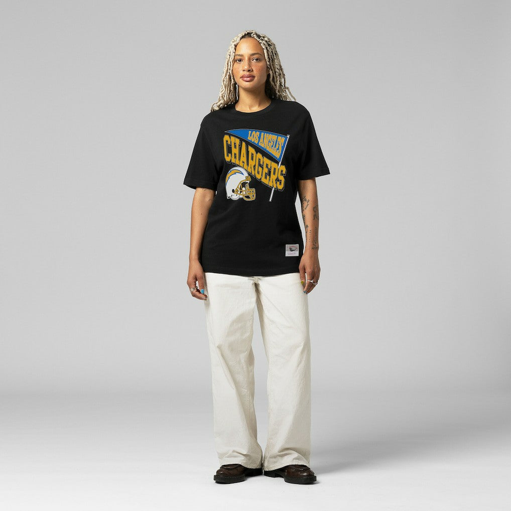 Los Angeles Chargers Mitchell & Ness Women's Team Dynamic Boyfriend T-Shirt
