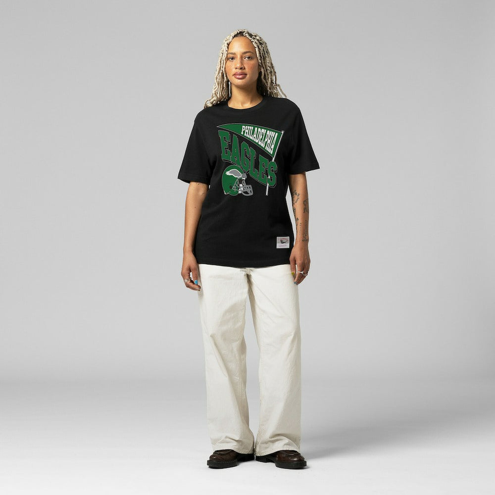 Philadelphia Eagles Mitchell & Ness Women's Team Dynamic Boyfriend T-Shirt