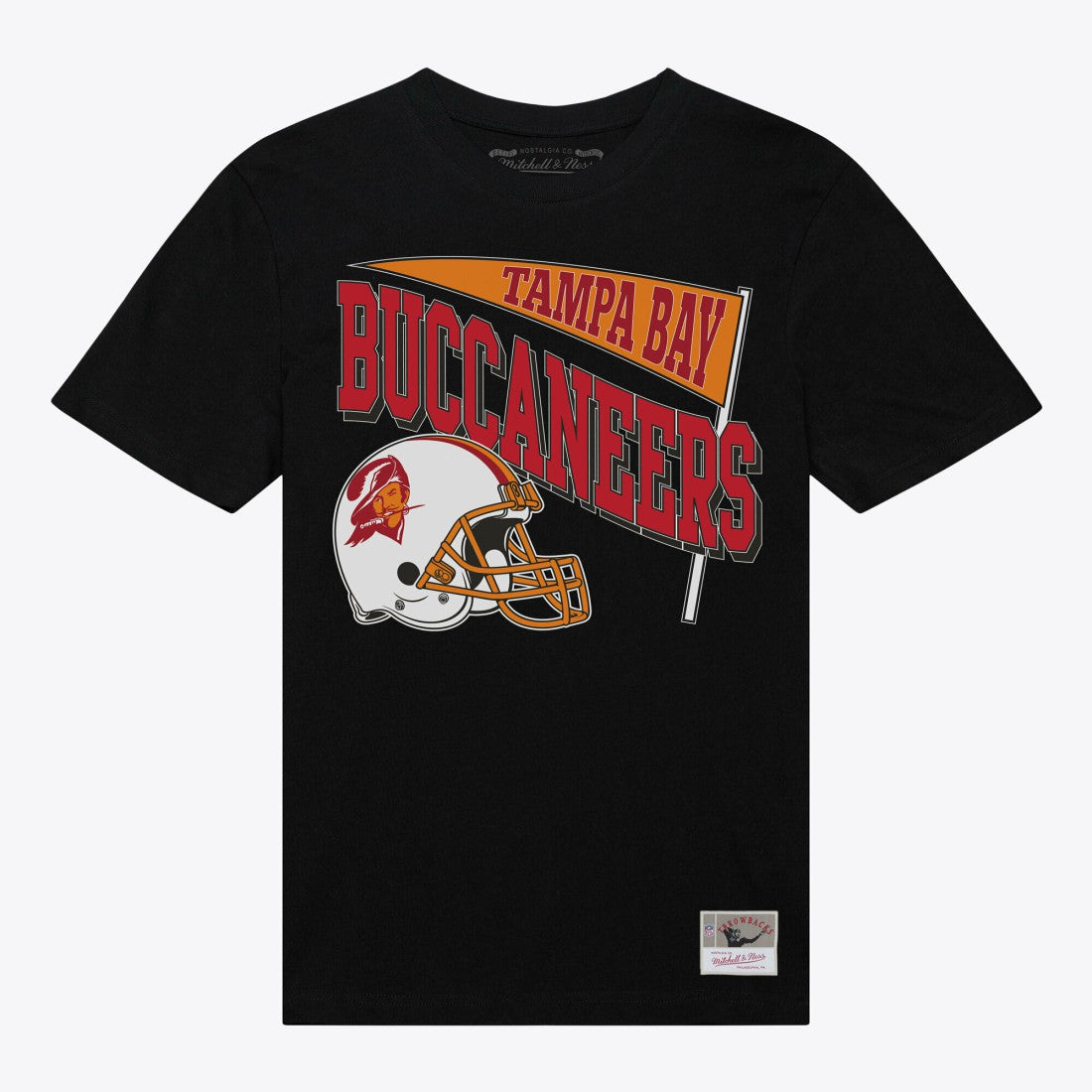 Tampa Bay Buccaneers Mitchell & Ness Women's Team Dynamic Boyfriend T-Shirt