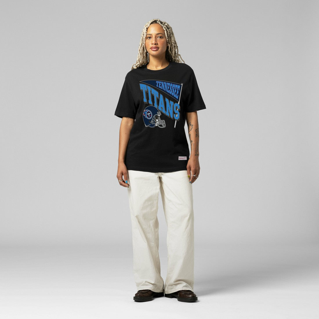 Tennessee Titans Mitchell & Ness Women's Team Dynamic Boyfriend T-Shirt