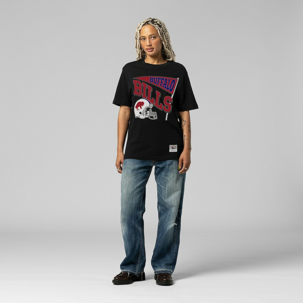 Buffalo Bills Mitchell & Ness Women's Team Dynamic Boyfriend T-Shirt
