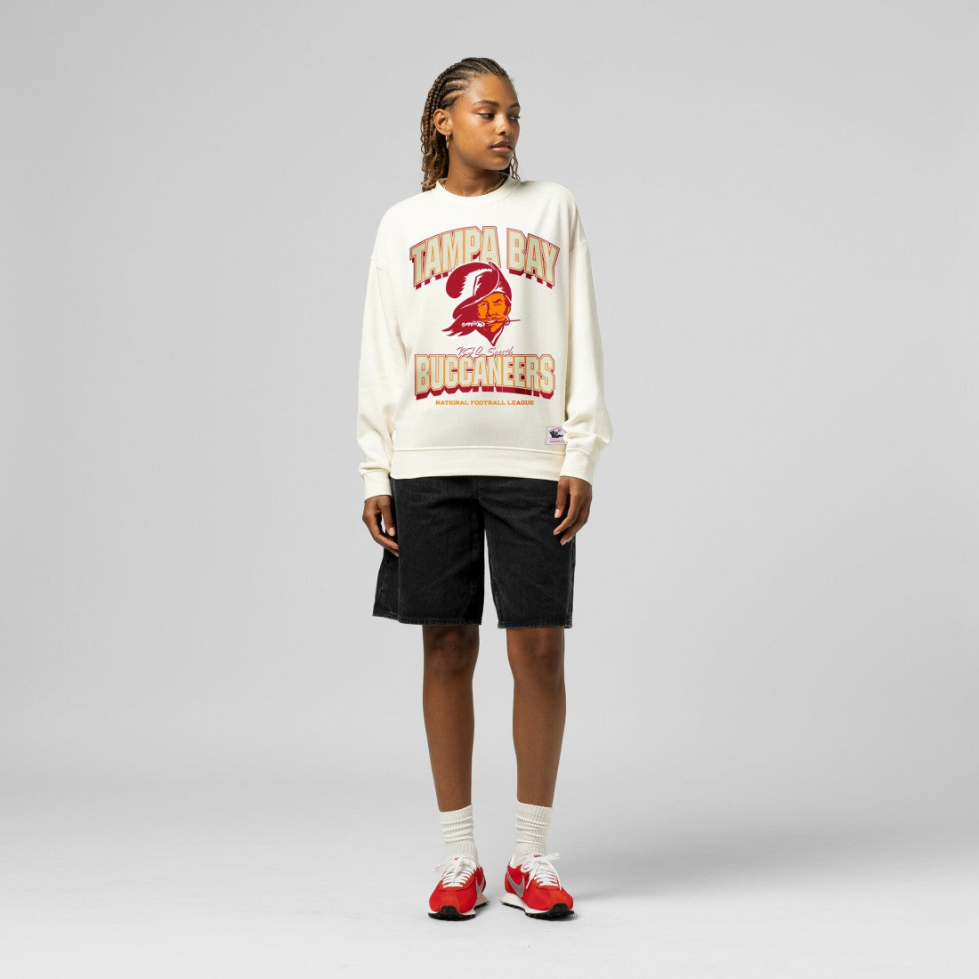 Tampa Bay Buccaneers Mitchell & Ness Women's Tonal Arch Sweatshirt