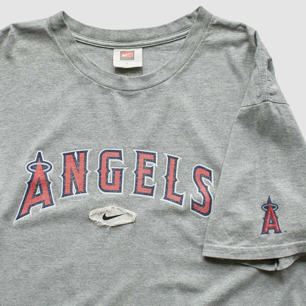 Los Angeles Angels Nike 2000s T-Shirt | MLB Sale