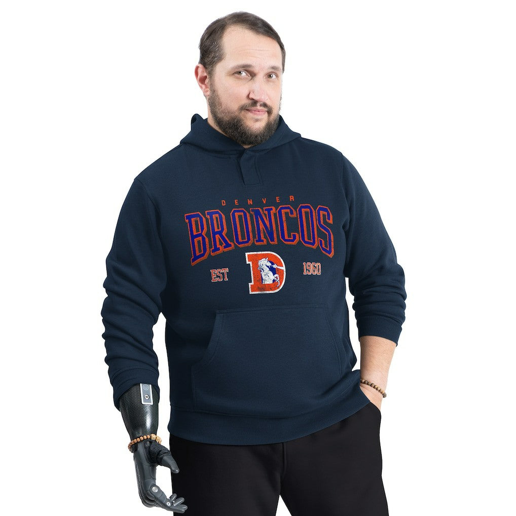 Denver Broncos  G-III Sports by Carl Banks Adaptive Team Spirit Graphic Fleece Pullover Hoodie