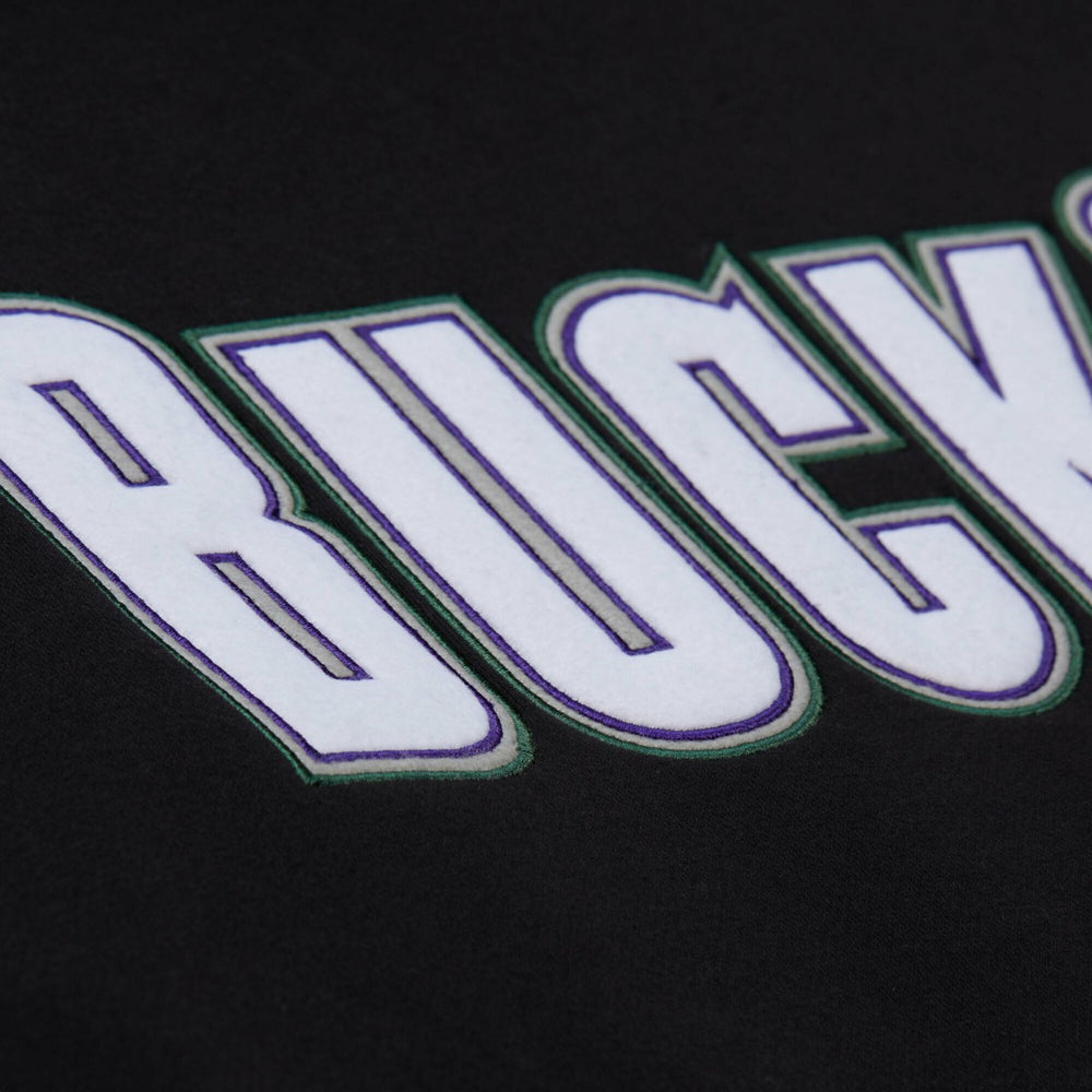Milwaukee Bucks Unisex Vintage Heavyweight Hoodie Online