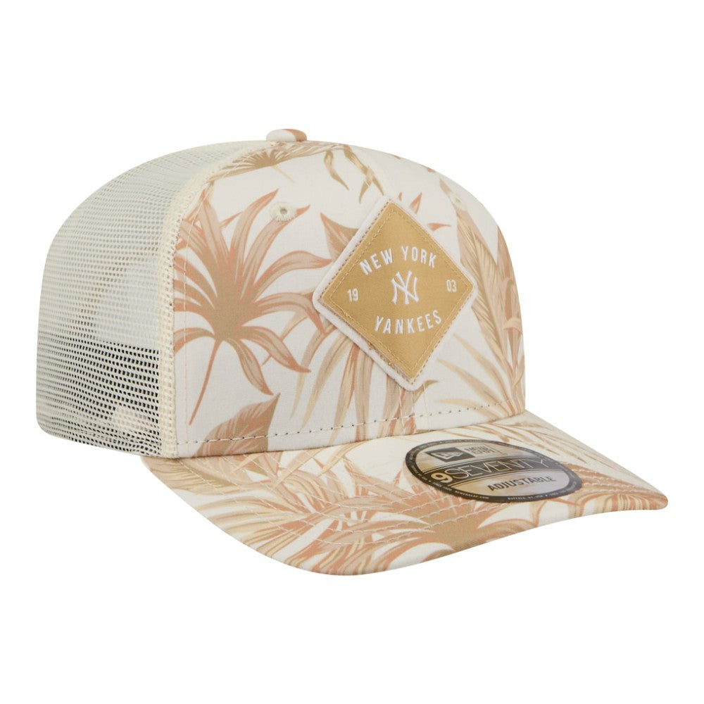 New York Yankees New Era Tonal Palm 9SEVENTY Adjustable Trucker Hat | MLB Sale