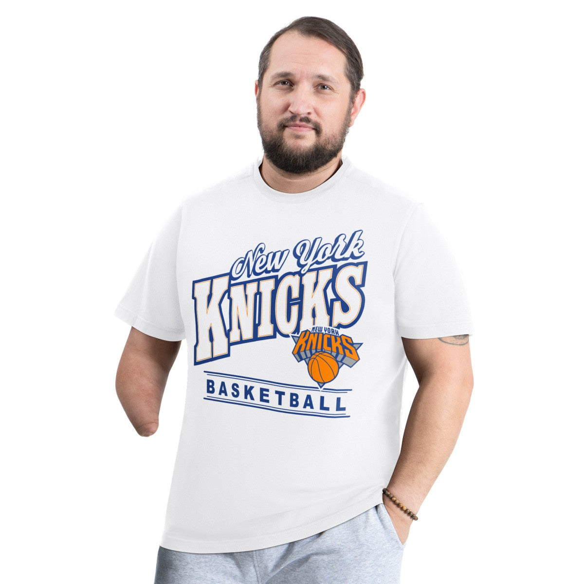 New York Knicks G-III Sports by Carl Banks Adaptive Headliner T-Shirt Online