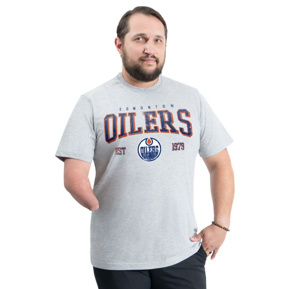 Edmonton Oilers G-III Sports by Carl Banks Adaptive Classic Team Graphic T-Shirt For Sale