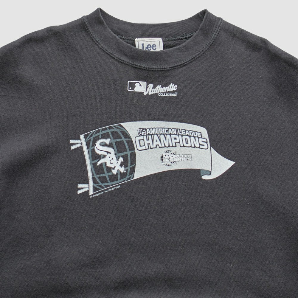 Chicago White Sox Lee Apparel 2005 Pullover Sweatshirt | MLB Sale