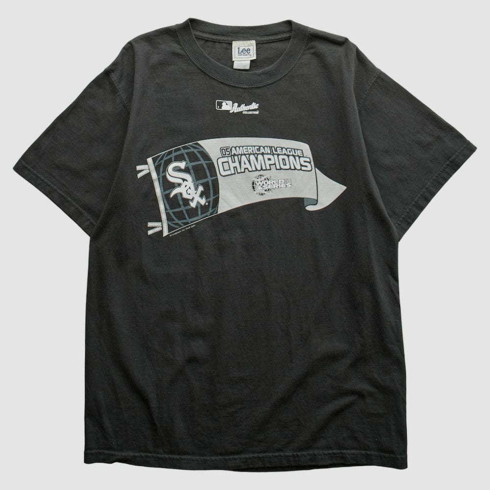 Chicago White Sox Lee Apparel 2005 T-Shirt | MLB US