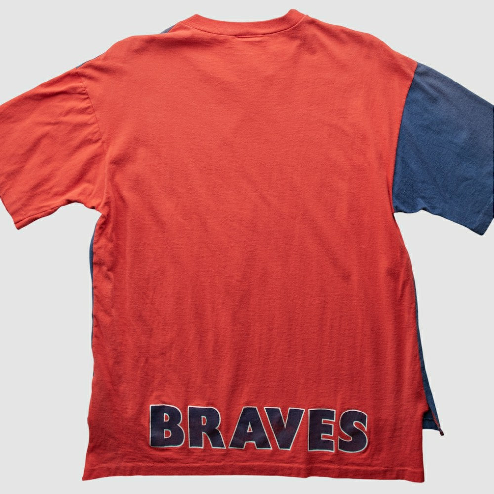 Atlanta Braves All Out Fan! 90s T-Shirt | MLB Discount