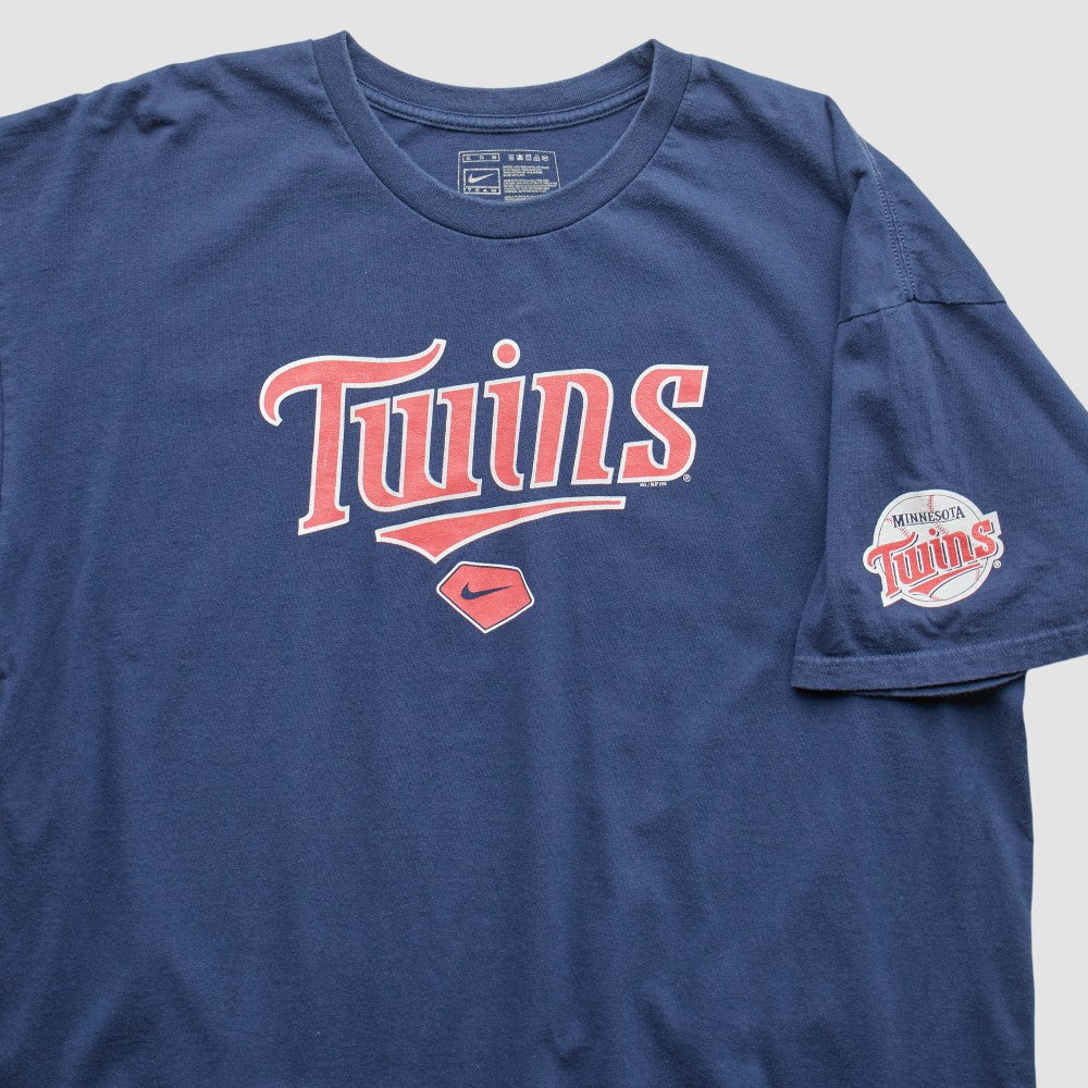 Minnesota Twins Nike 2000s T-Shirt | MLB On Sale