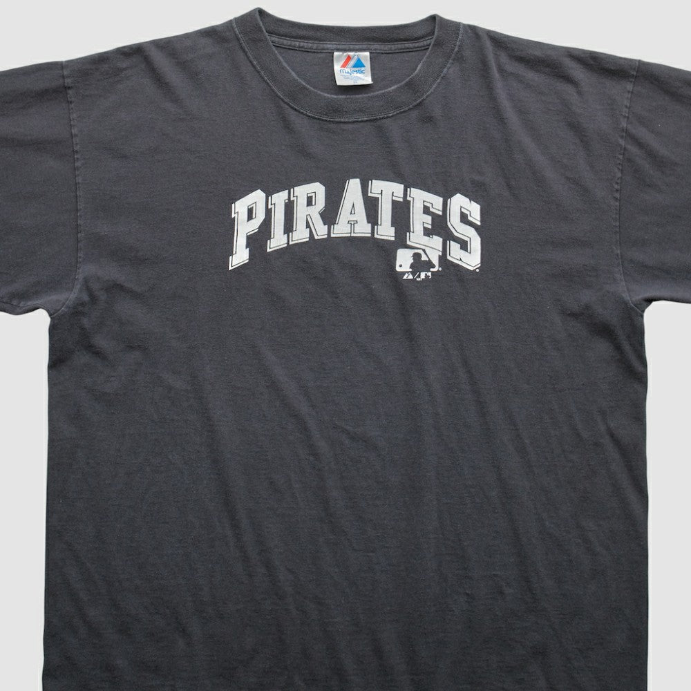 Pittsburgh Pirates Majestic 2000s T-Shirt | MLB New