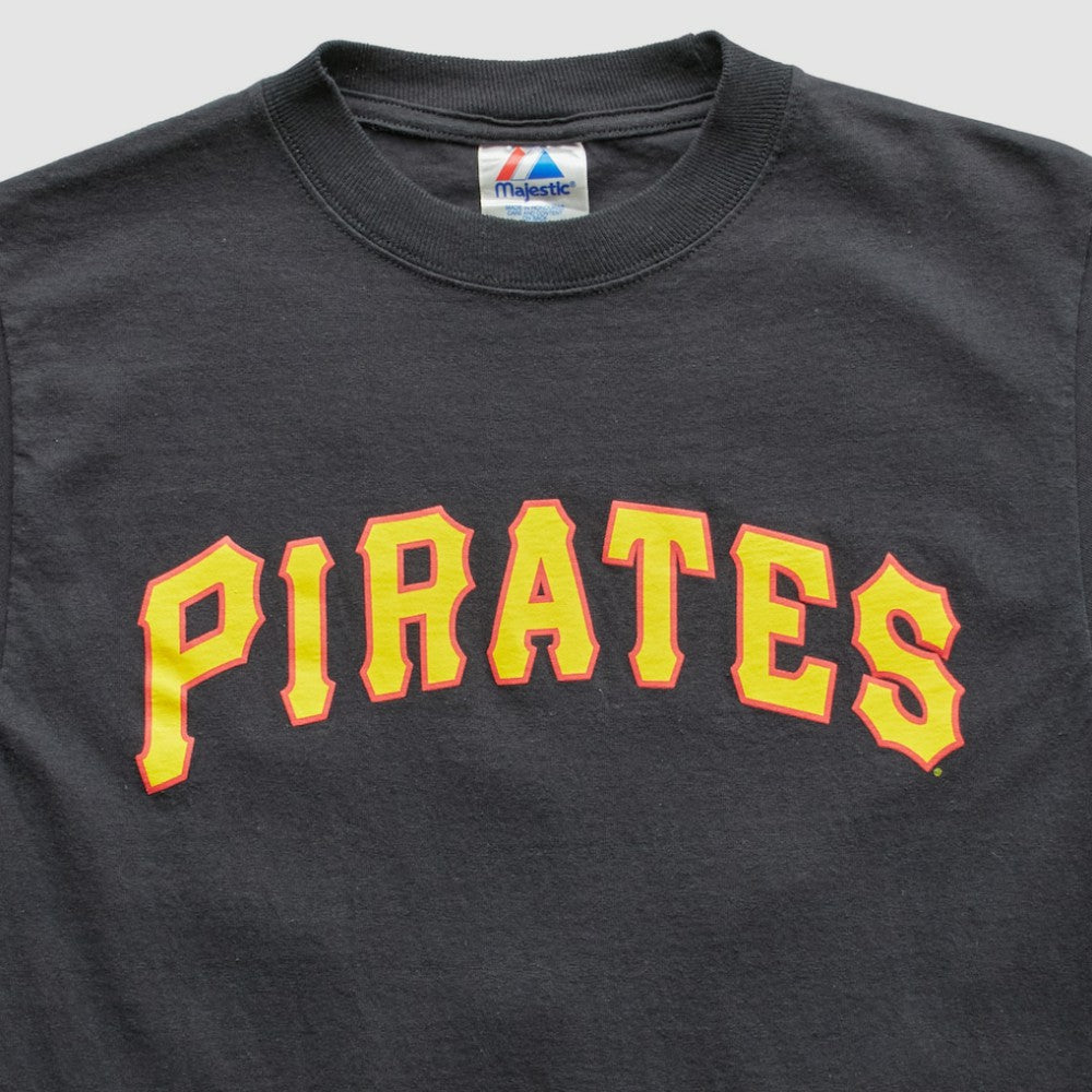 Pittsburgh Pirates Majestic 2000s T-Shirt | MLB Discount
