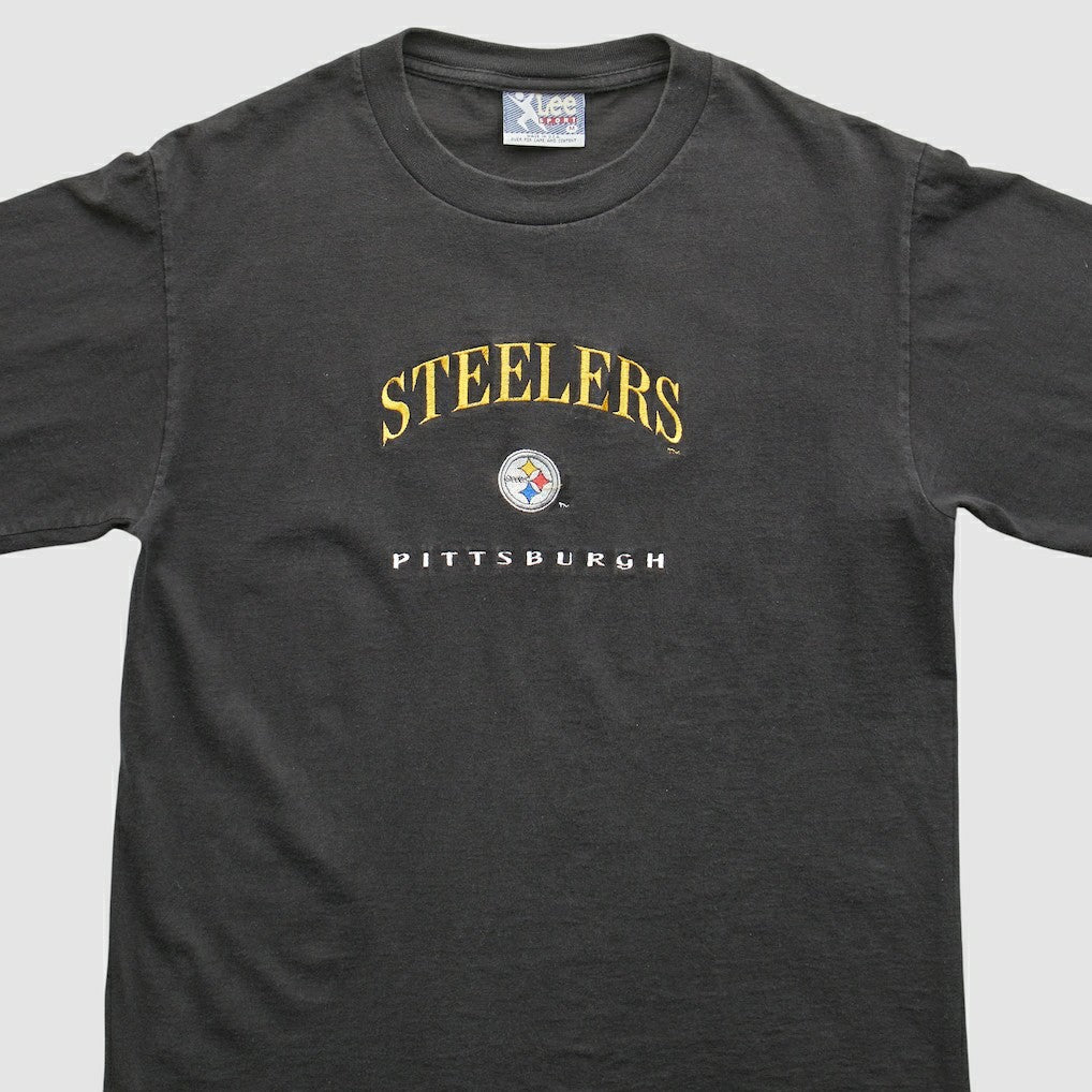 Pittsburgh Steelers Fanatics Lee Apparel 90s T-Shirt