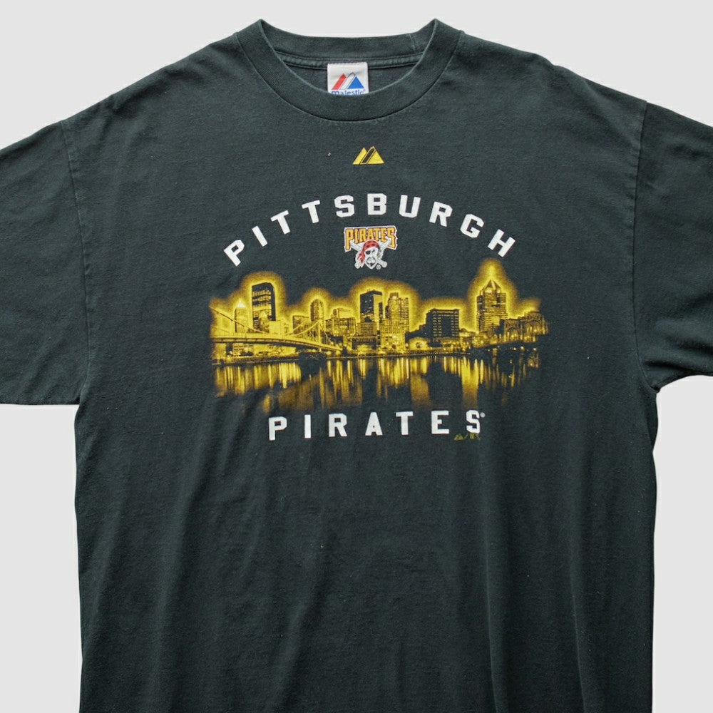 Pittsburgh Pirates Majestic 2000s T-Shirt | MLB Online