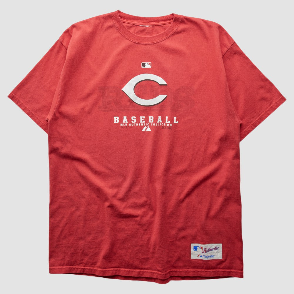 Cincinnati Reds Majestic 2000s T-Shirt | MLB Near me