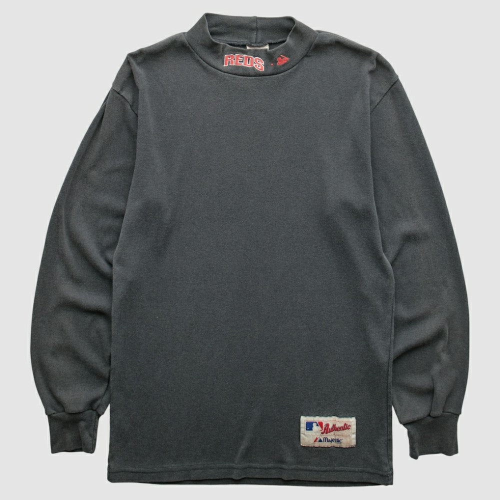 Cincinnati Reds Majestic 90s Pullover Sweatshirt | MLB Sale