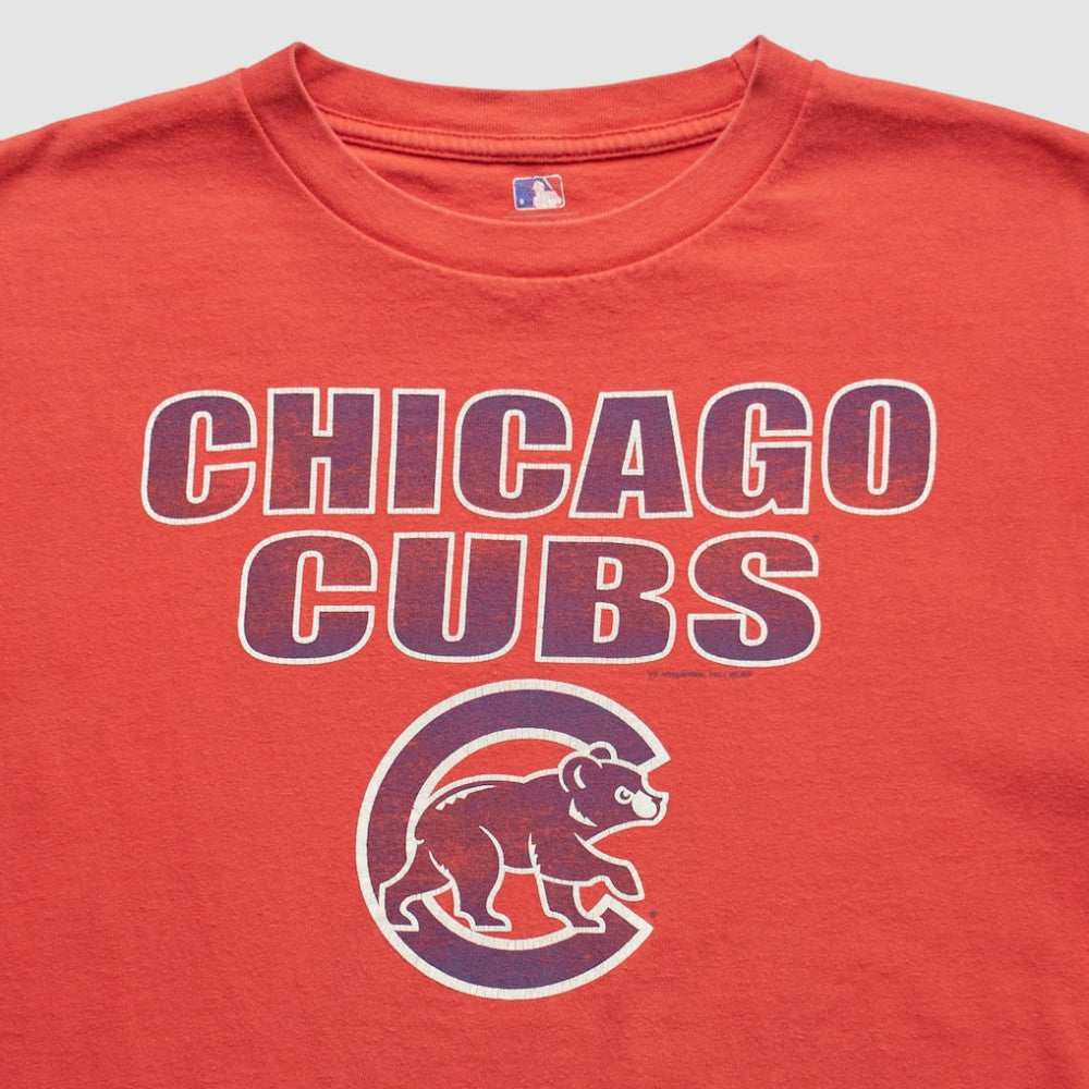 Chicago Cubs 2000s T-Shirt | MLB Outlet
