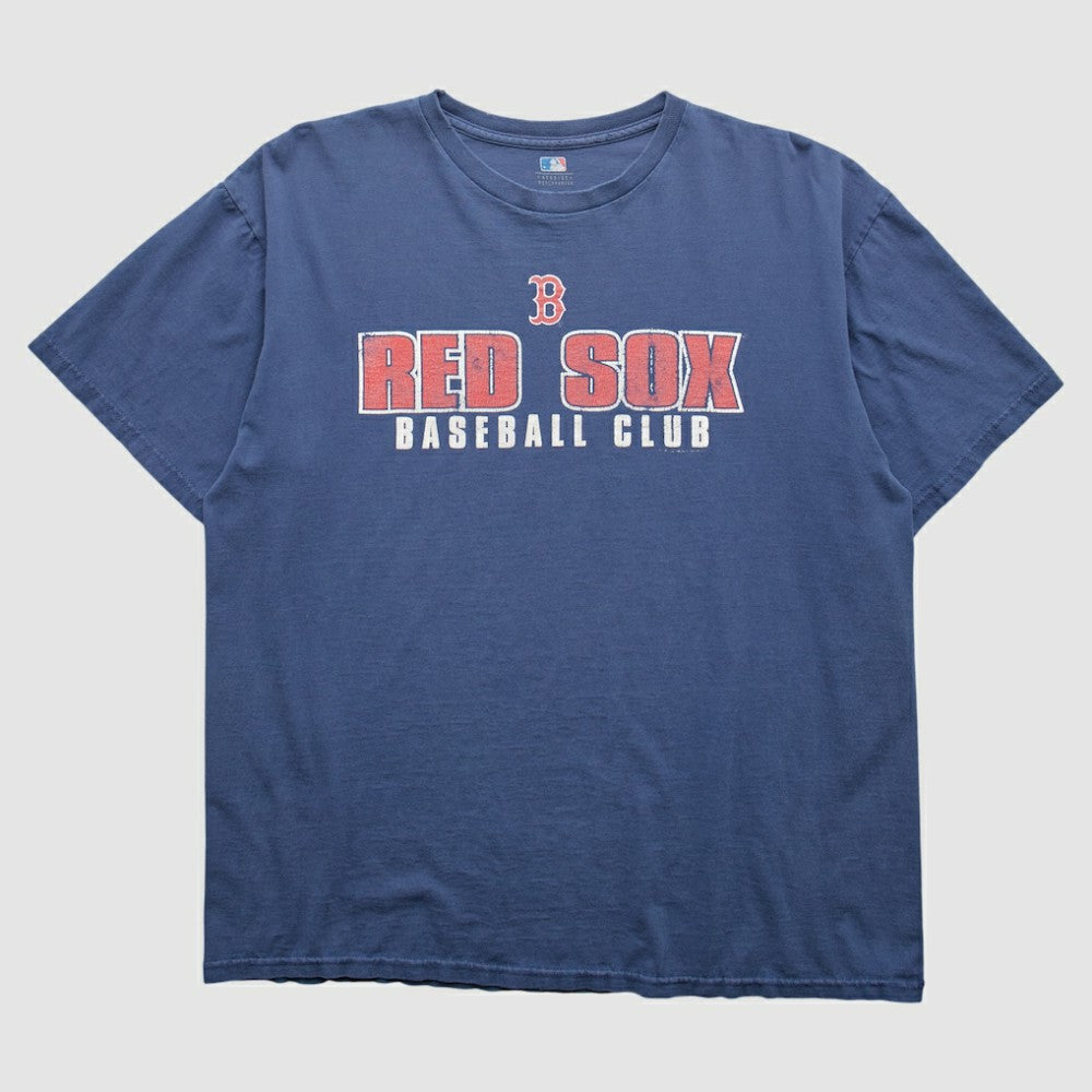 Boston Red Sox 2000s T-Shirt | MLB Outlet