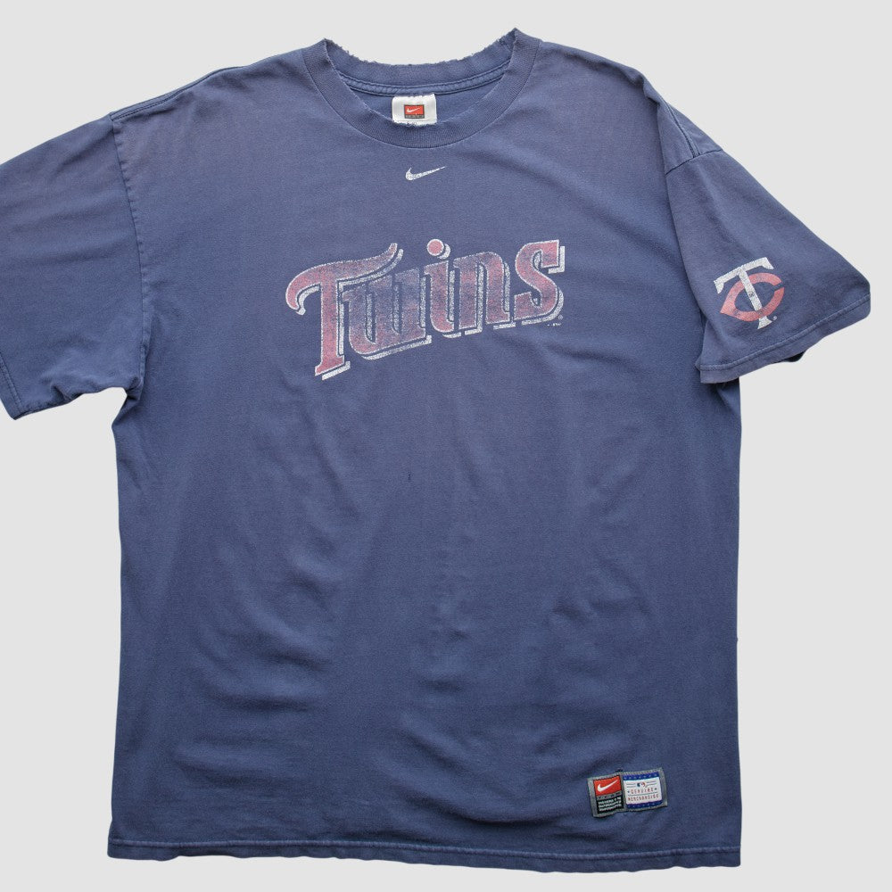 Minnesota Twins Nike 2000s T-Shirt | MLB On Sale
