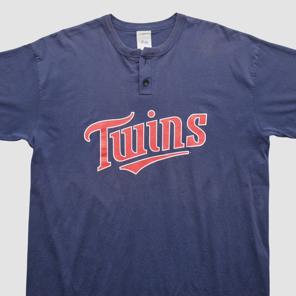 Minnesota Twins Majestic 2000s T-Shirt | MLB Online