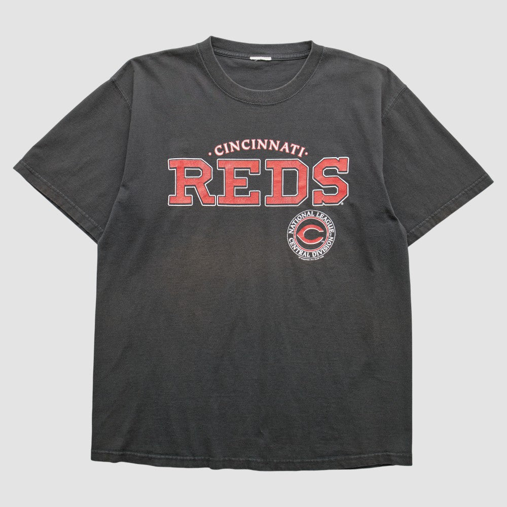 Cincinnati Reds 2006 T-Shirt | MLB On Sale