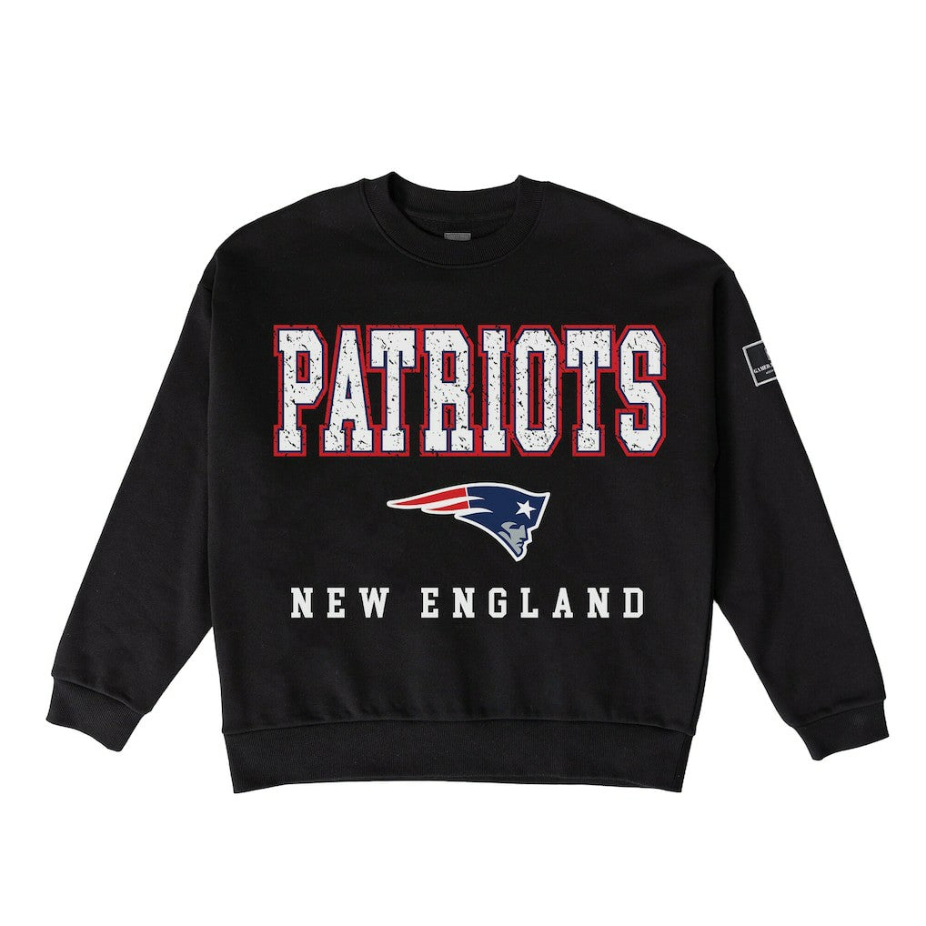 New England Patriots  Gameday Couture Women's Oversized Level Up Black Label Premium Fleece Sweatshirt