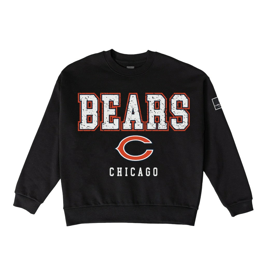 Chicago Bears  Gameday Couture Women's Oversized Level Up Black Label Premium Fleece Sweatshirt