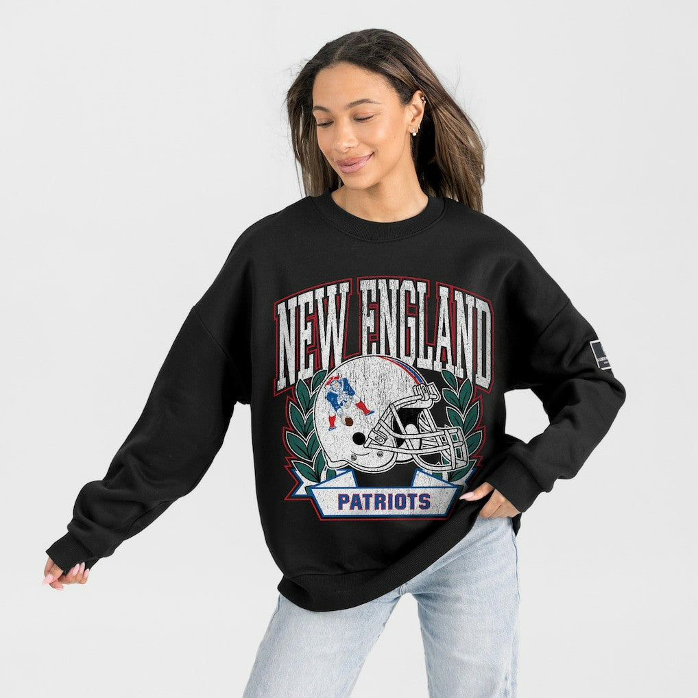 New England Patriots  Gameday Couture Women's Oversized Victory Lane Black Label Premium Fleece Sweatshirt