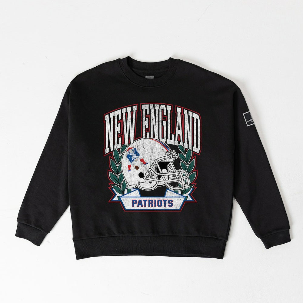 New England Patriots  Gameday Couture Women's Oversized Victory Lane Black Label Premium Fleece Sweatshirt