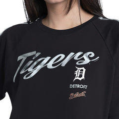 Detroit Tigers G-III 4Her by Carl Banks Women's Classic Play Cropped T-Shirt | MLB Near me