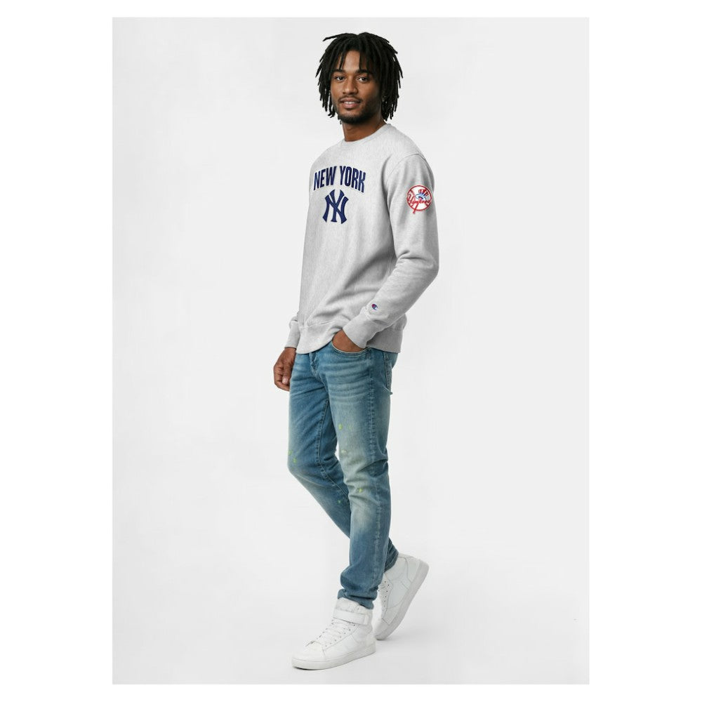 New York Yankees Champion Reverse Weave Chenille Sweatshirt | MLB Shop