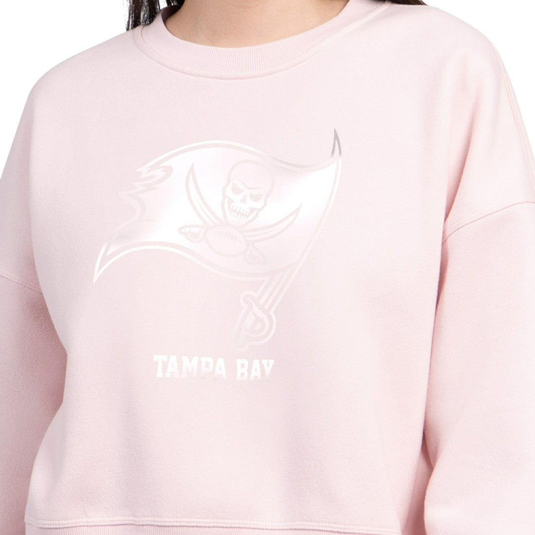 Tampa Bay Buccaneers  Starter Women's Travel Pastels Boxy Fleece Sweatshirt