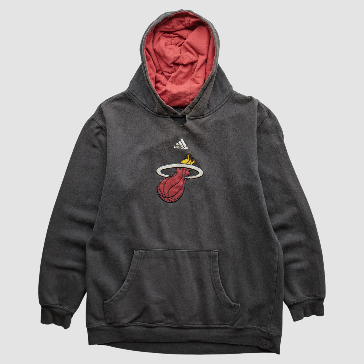 Miami Heat 2000s Pullover Sweatshirt For Sale