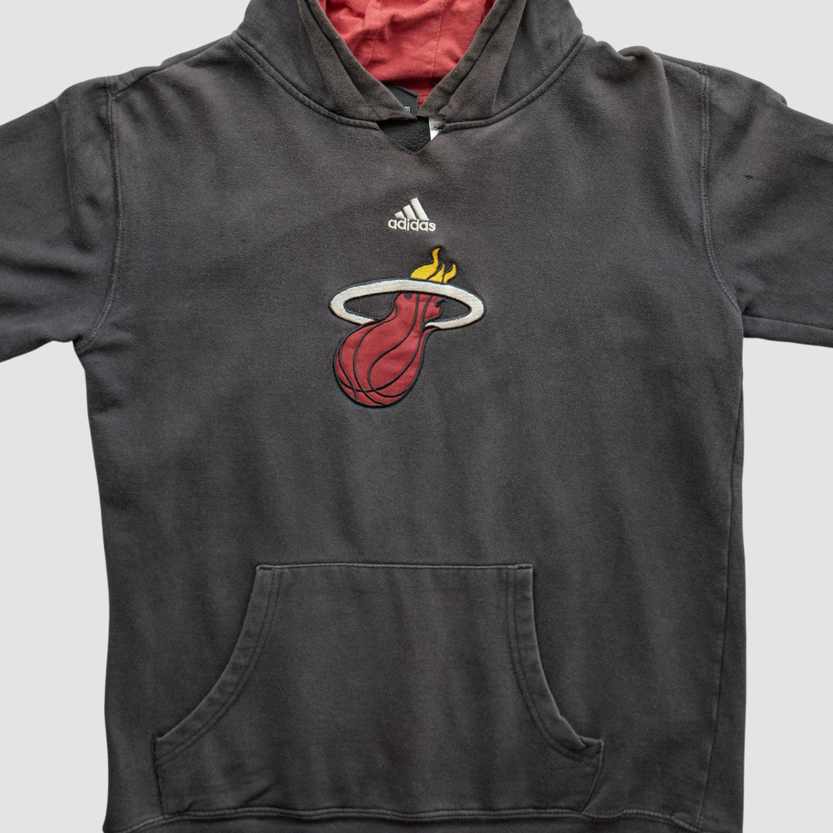 Miami Heat 2000s Pullover Sweatshirt For Sale