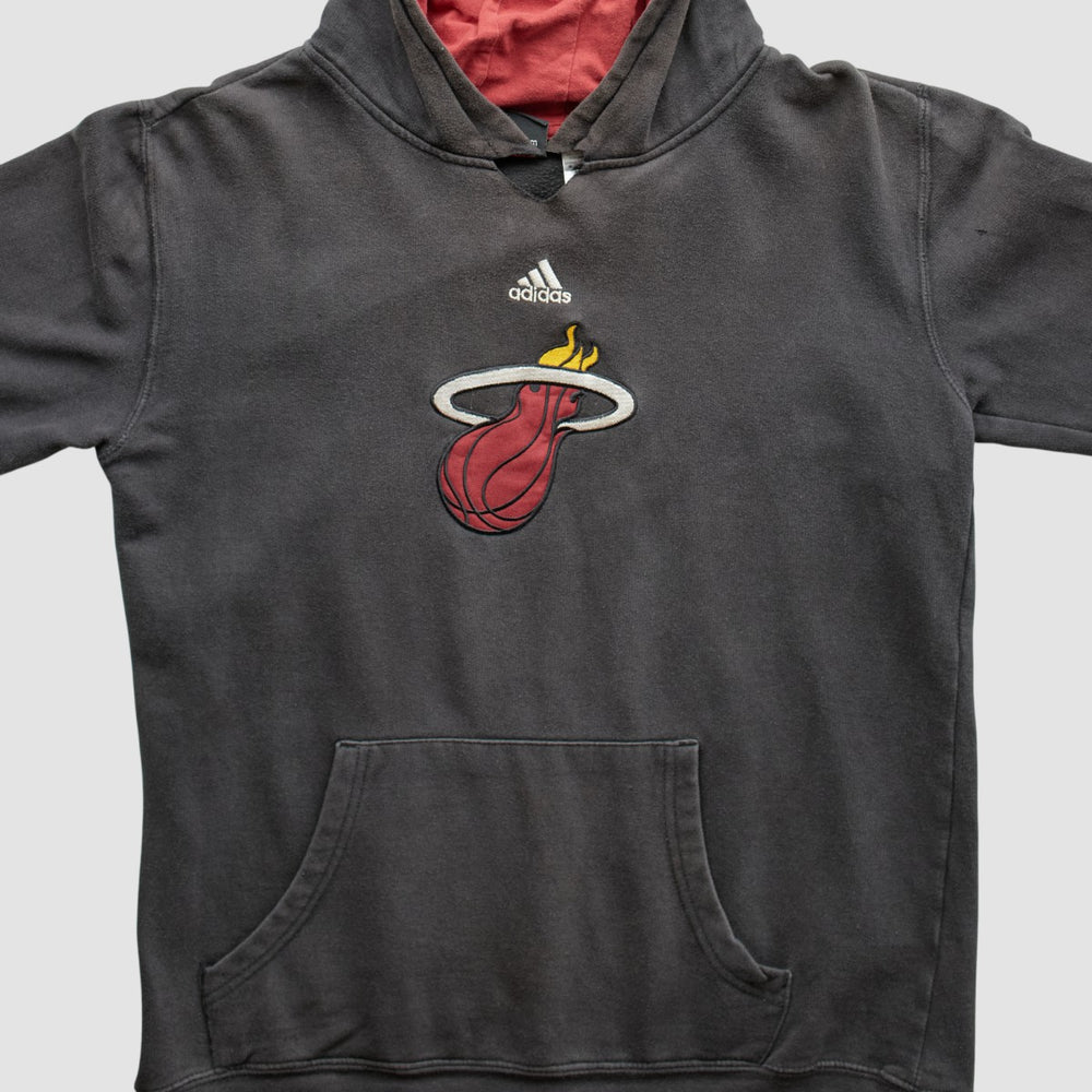 Miami Heat 2000s Pullover Sweatshirt For Sale