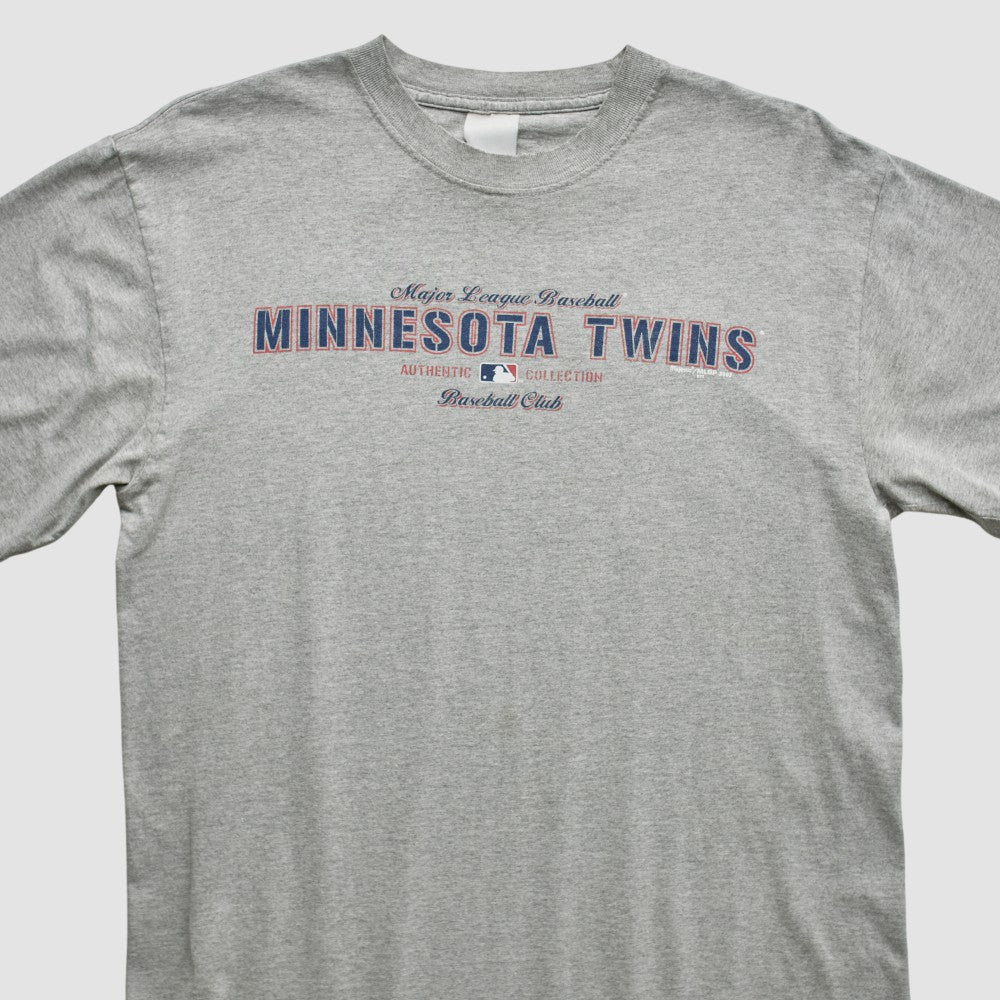 Minnesota Twins Majestic 2002 T-Shirt | MLB Online