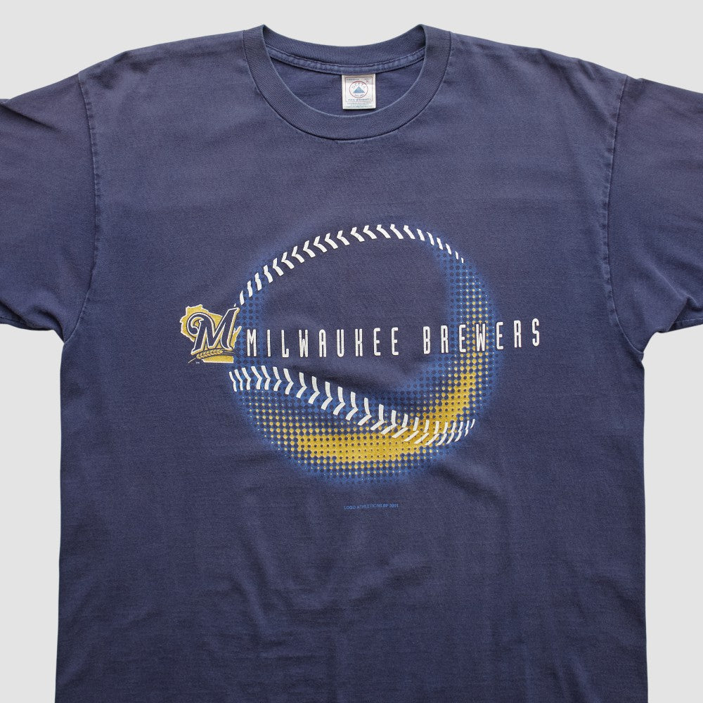Milwaukee Brewers Logo Athletic 2001 T-shirt | MLB Shop