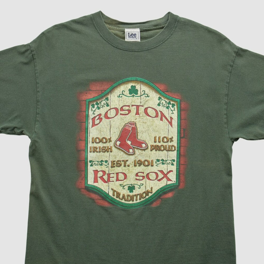 Boston Red Sox Lee Apparel 2000s T-shirt | MLB On Sale