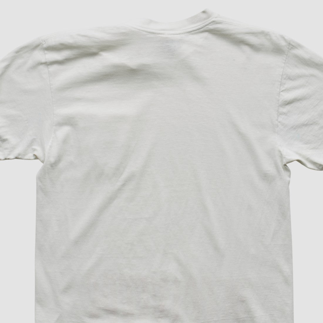Tampa Bay Buccaneers Fanatics Nutmeg Mills 90s T-shirt