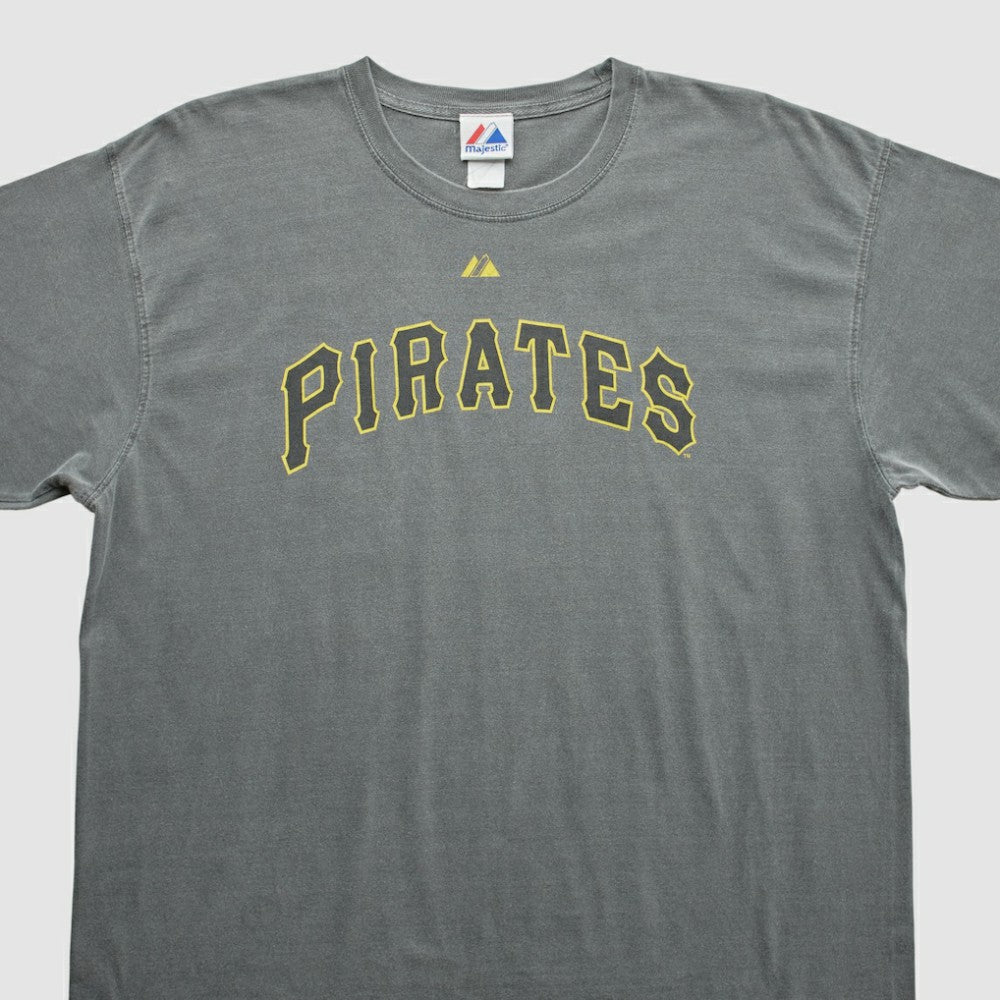 Pittsburgh Pirates Majestic 2010s T-shirt | MLB Outlet