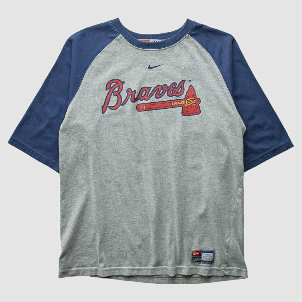 Atlanta Braves Nike 2000s T-shirt | MLB Near me