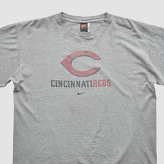 Cincinnati Reds Nike 2000s T-shirt | MLB Shop