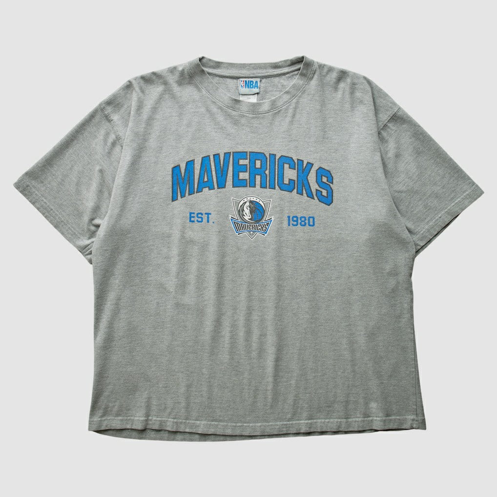 Dallas Mavericks NBA 2000s T-shirt sale Discount