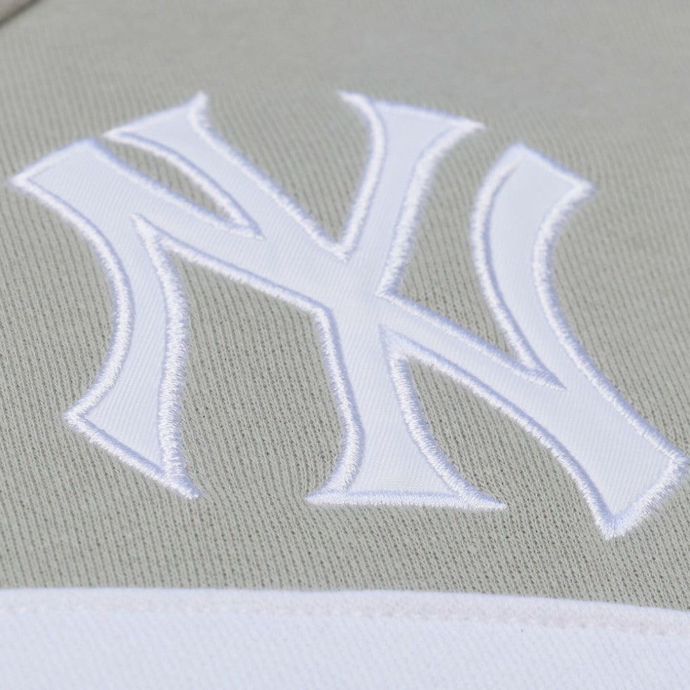 New York Yankees Mitchell & Ness Cooperstown Collection Thunderstorm Head Coach Hoodie | MLB Shop